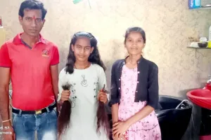 राउप्रावि दूकवाड़ा की छठी की छात्रा निकिता यादव ने अपने जन्मदिन पर किये केशदान।