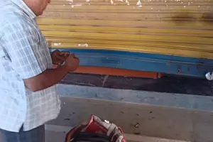 दोवडा में किराणा दुकान को चोरो ने बनाया निशाना, दूकान में रखी लॉन की किश्त व सामान हुआ चोरी 
