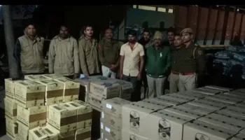 गुजरात चुनाव में बांटने के लिए जा रही 25 लाख की चंडीगढ़ ब्रांड की शराब पकड़ी, चावल कट्टो के नीचे छुपाकर रखी थी