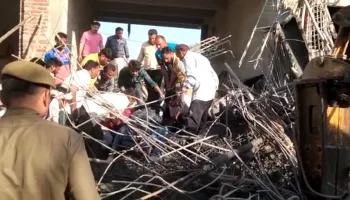 निर्माणाधीन रिसोर्ट की छत गिरने से 4 मजदूर दबे, नागरिक सुरक्षा टीम ने मजदूरो का किया सकुशल रेस्क्यू 