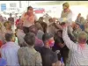 डूंगरपुर जिले में वर्दी वाली होली, पुलिस लाइन में खेली गई होली, एसपी-एएसपी के साथ पुलिसकर्मियों ने फ़िल्मी गानों में जमकर किया डांस बजाय ढोल